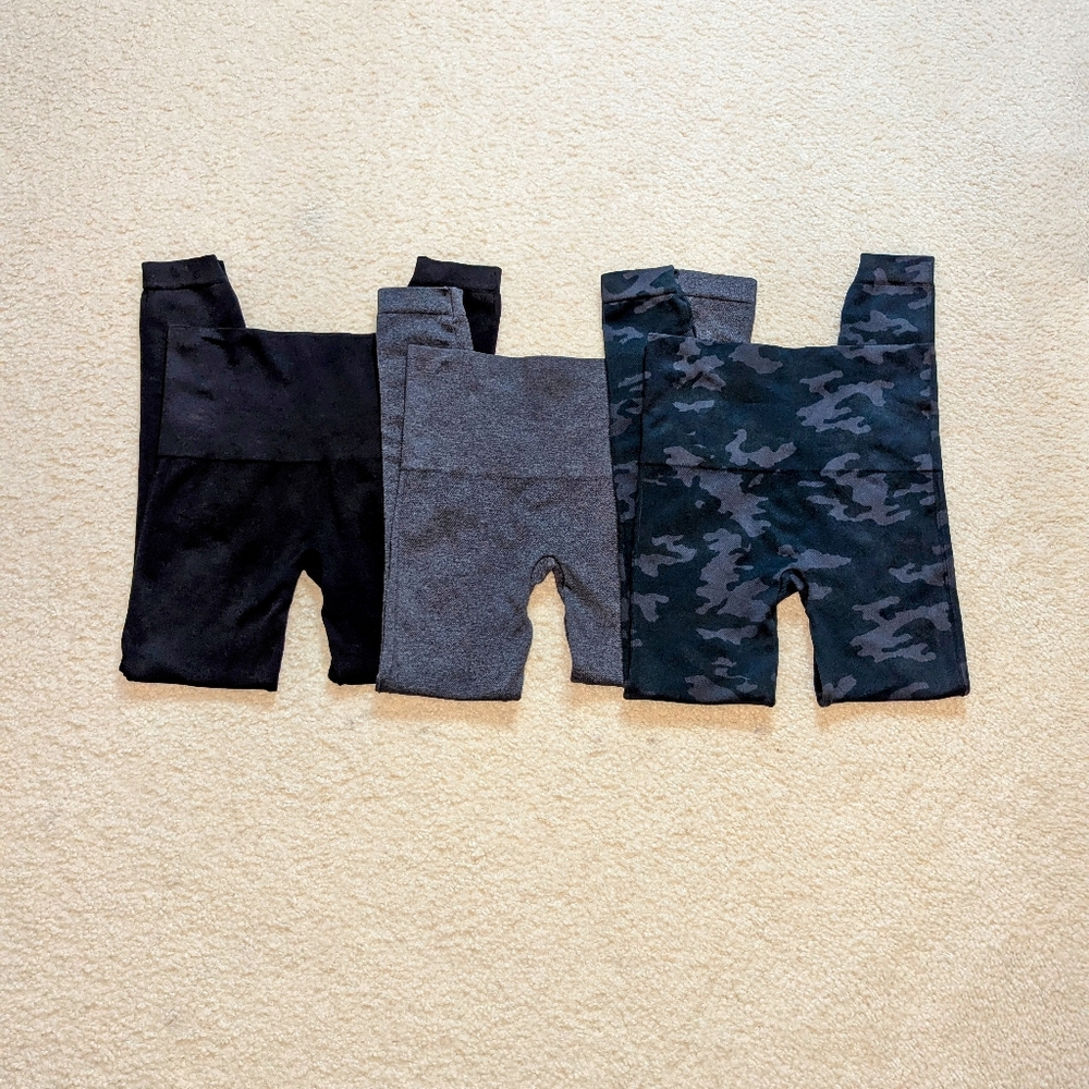 Spanx Leggings Gray Black Bundle - image 1